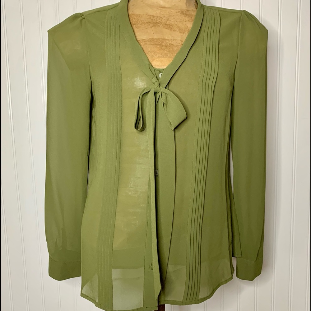 NWT, W118 by Walter Baker blouse, sz S.